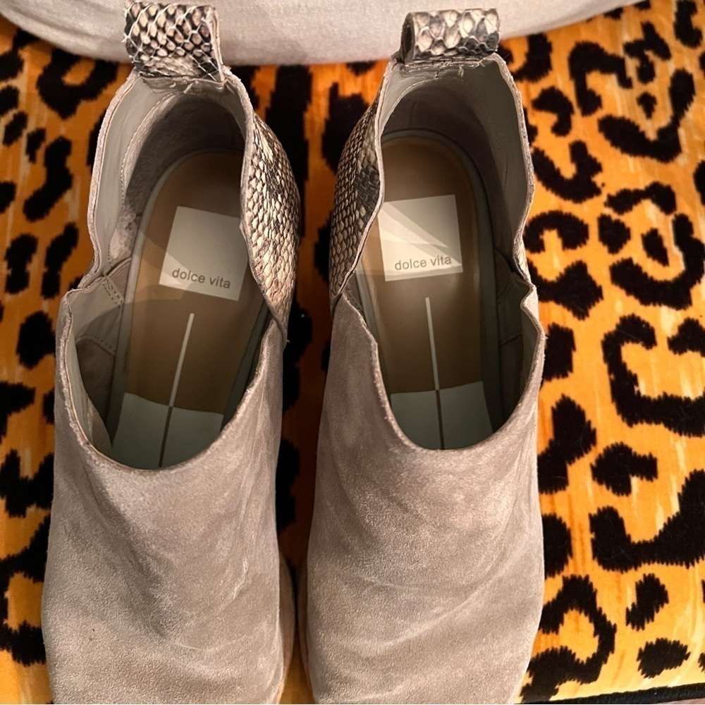 DOLCE VITA  Snake and Suede Booties - Picture 2 of 7
